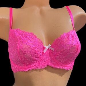 Victoria’s Secret Dream Angels Demi Unlined Demi lace bra Pink 32D